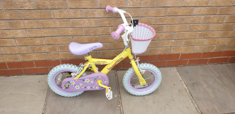 halfords apollo daisy chain bike